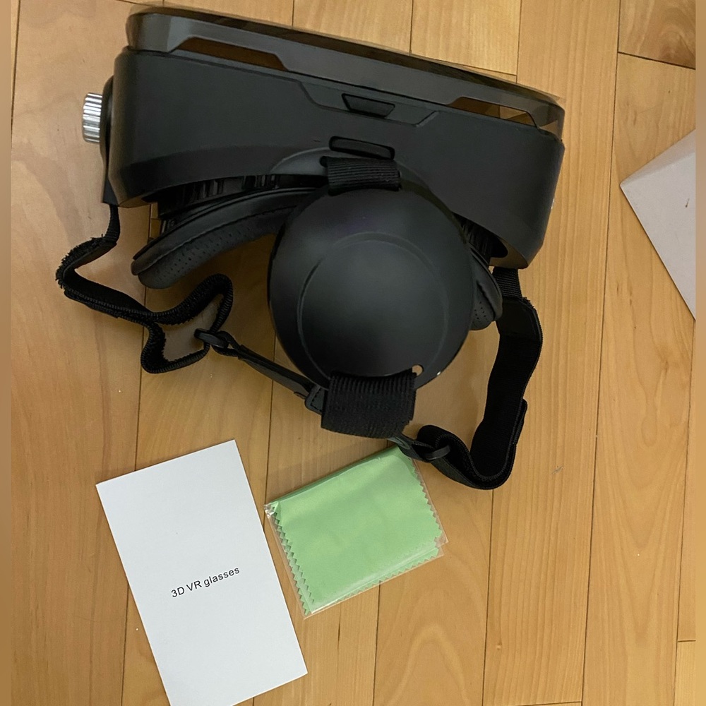3D EVR GLASSES - NEVER USED